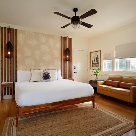 The Ulu Suite - Timeless Elegance, Free Breakfast!-3